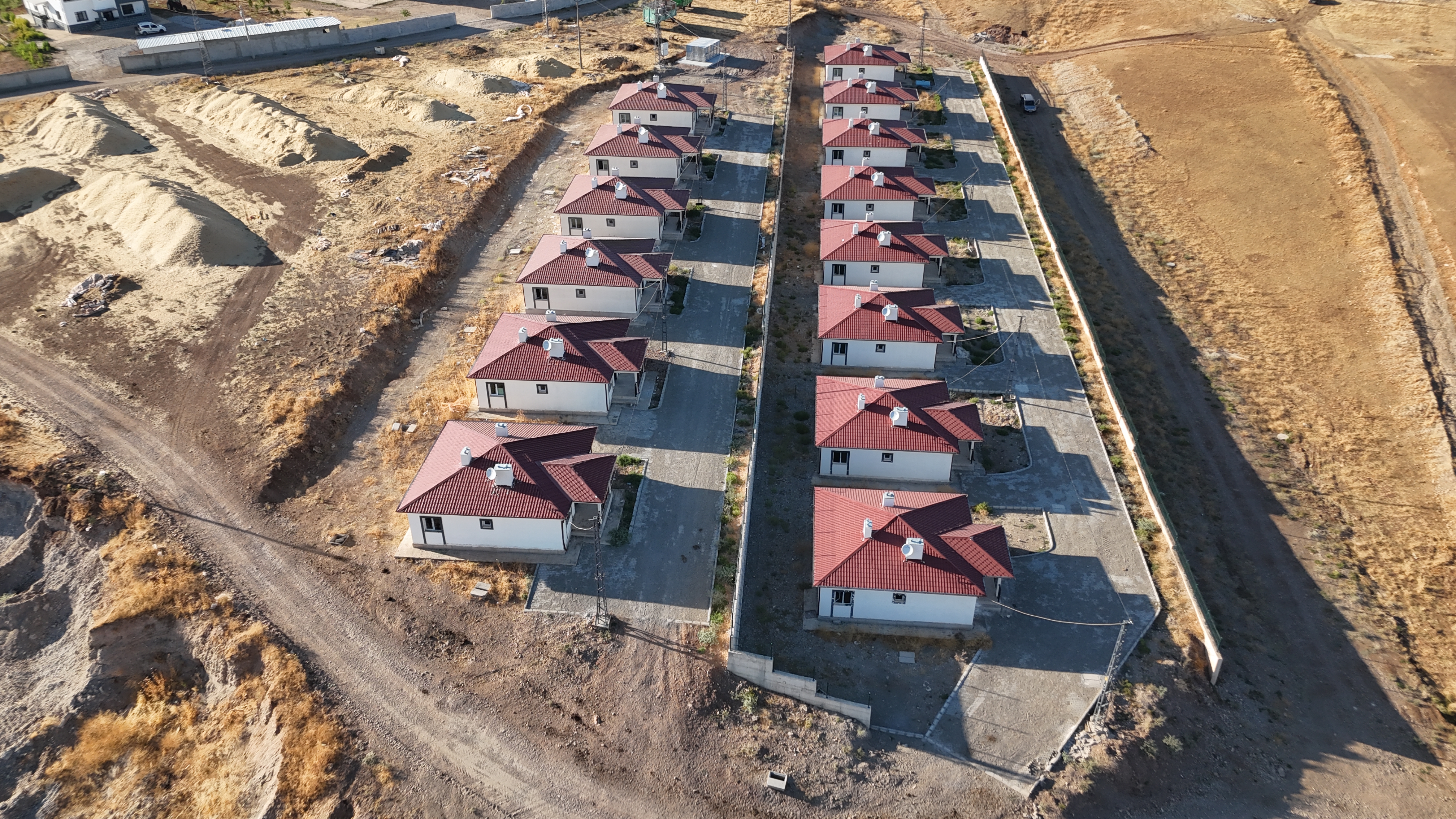 Set Müşavirlik Denetiminde Diyarbakır Hafif Çelik Yapım İşi Sur Kozan
