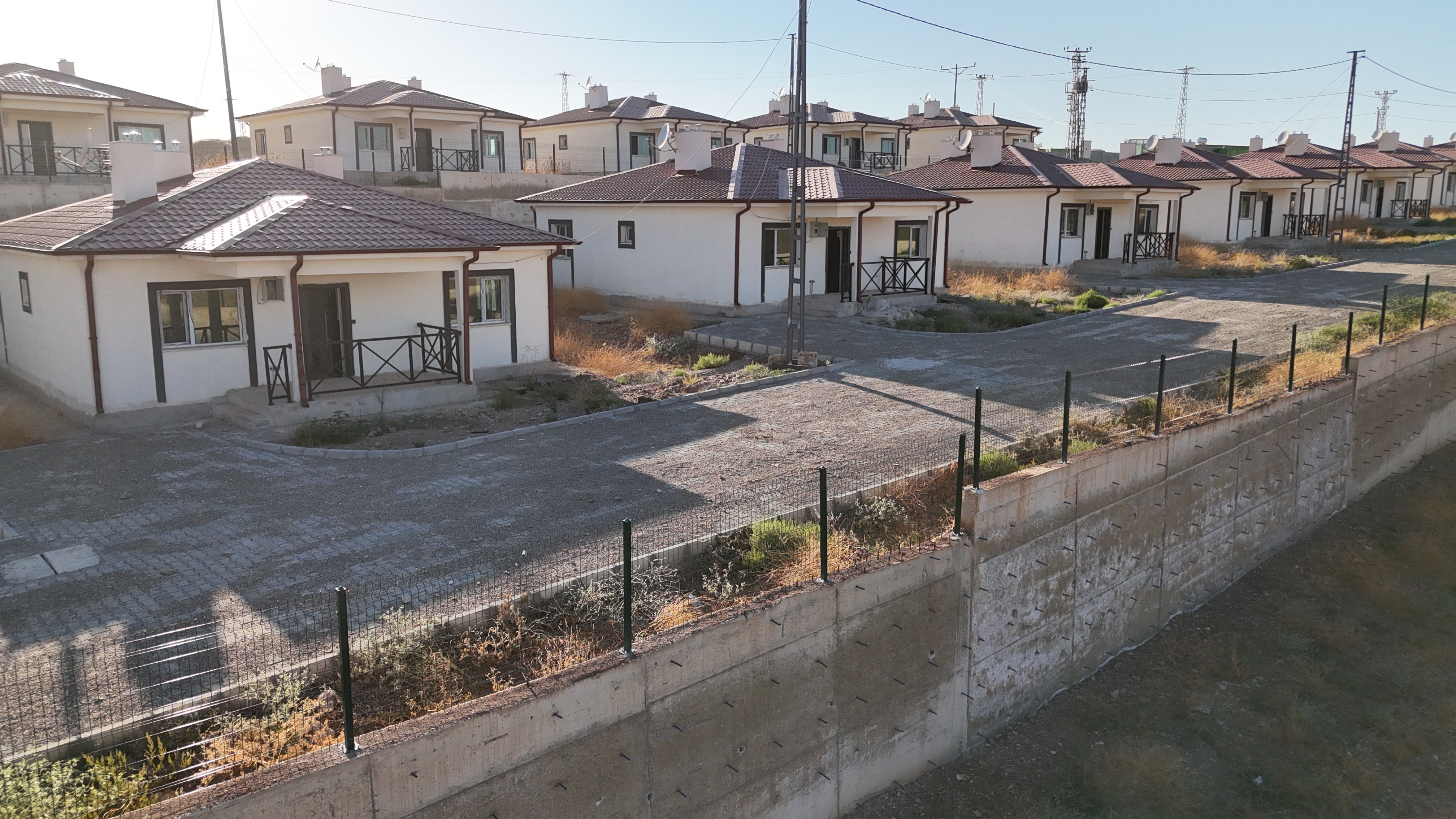 Set Müşavirlik Denetiminde Diyarbakır Hafif Çelik Yapım İşi Sur Kozan