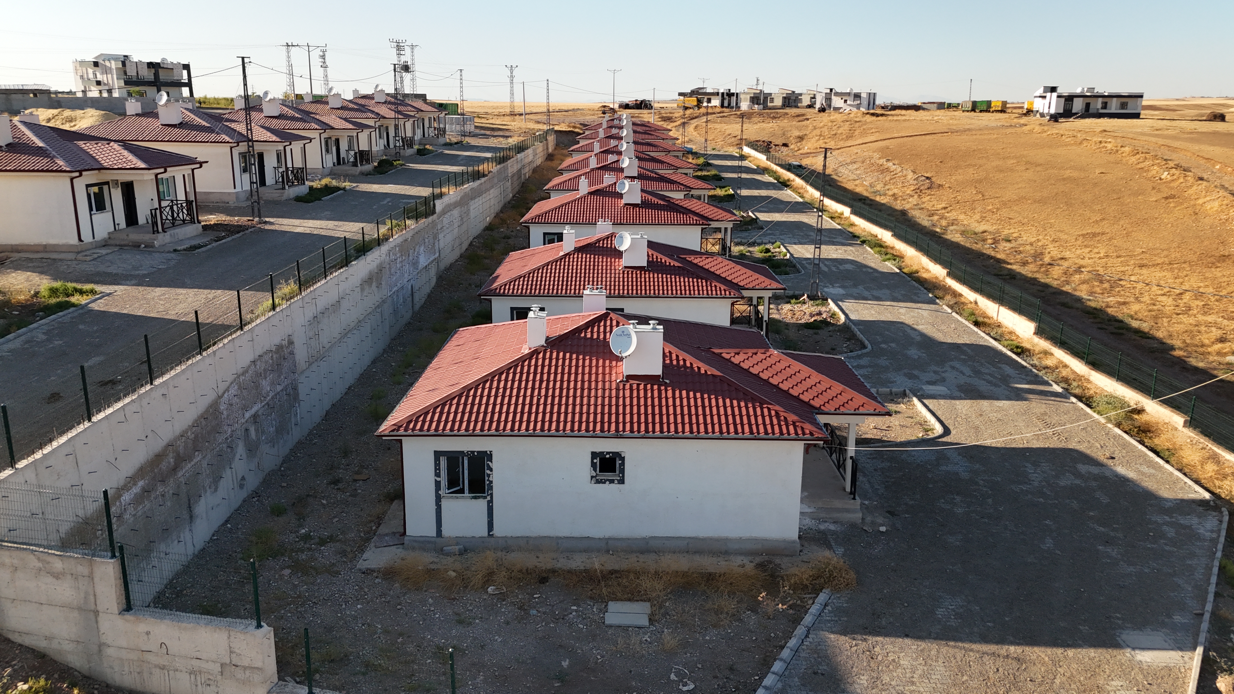 Set Müşavirlik Denetiminde Diyarbakır Hafif Çelik Yapım İşi Sur Kozan