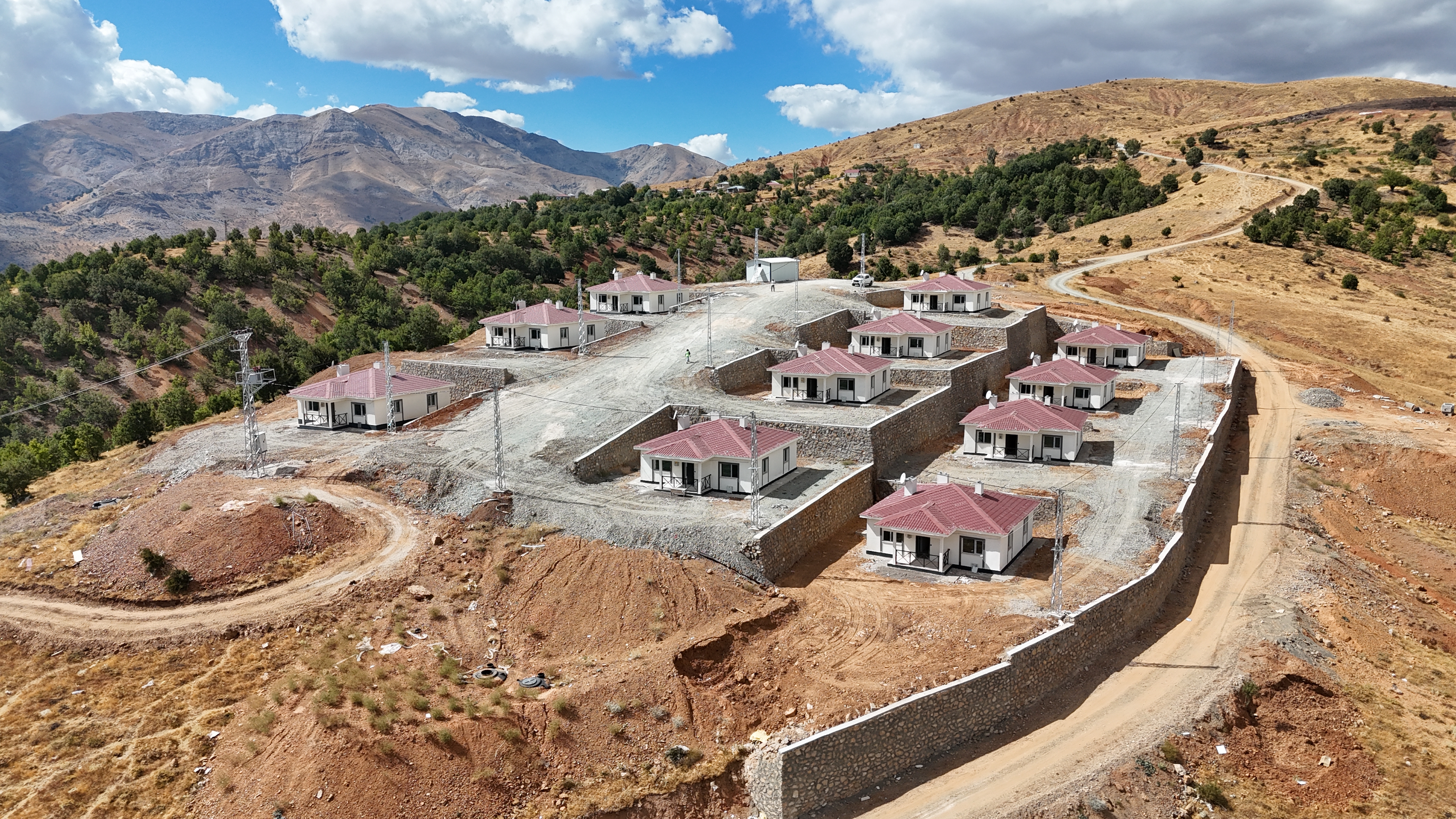 Set Müşavirlik Denetiminde Diyarbakır Hafif Çelik Yapım İşi Çüngüş Çaybaşı