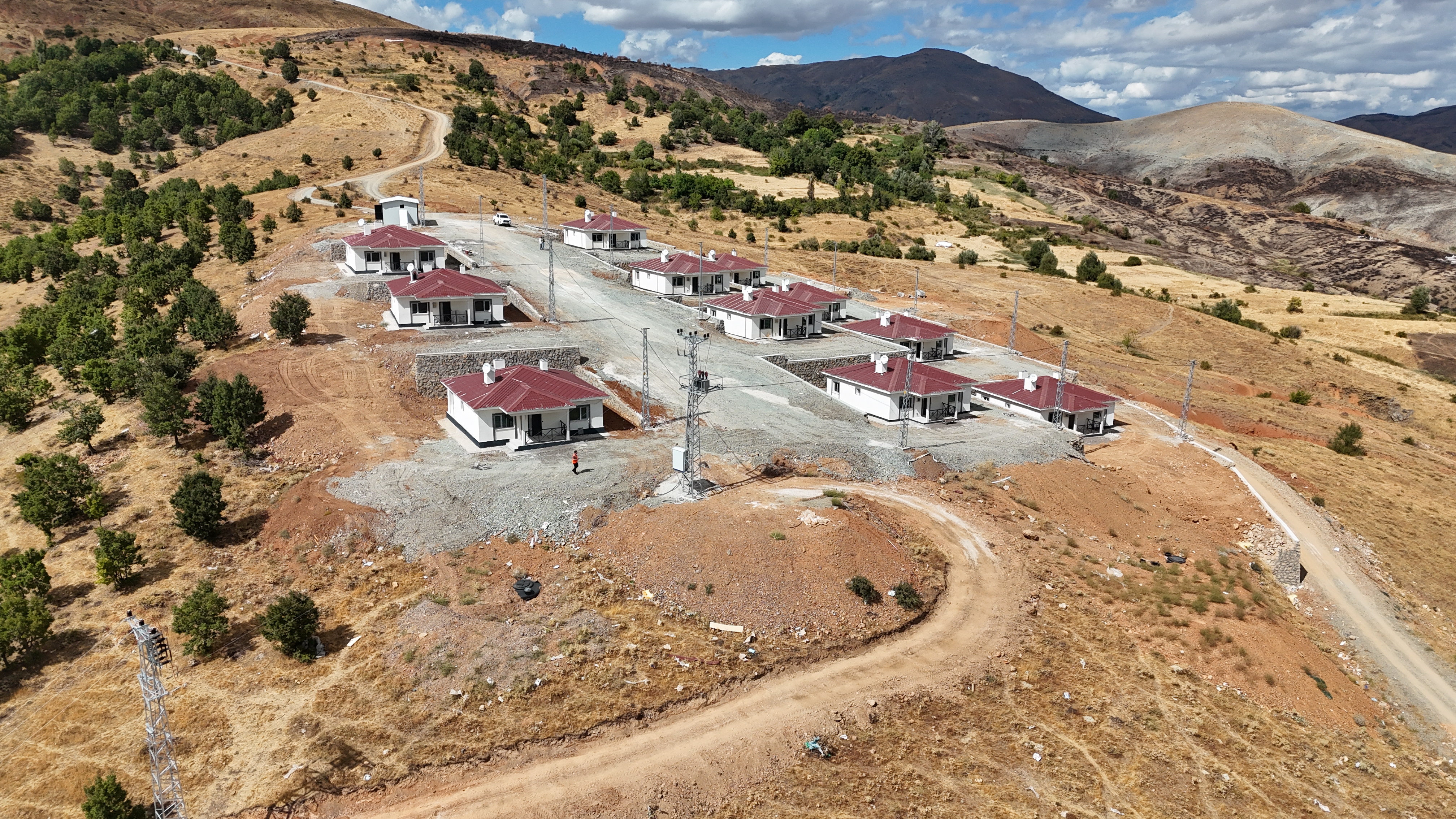 Set Müşavirlik Denetiminde Diyarbakır Hafif Çelik Yapım İşi Çüngüş Çaybaşı